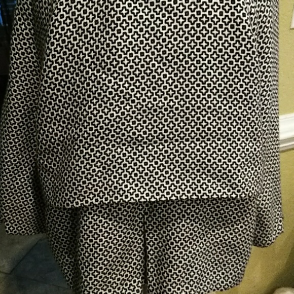 Wool Short Jacket - Picture 4 of 5